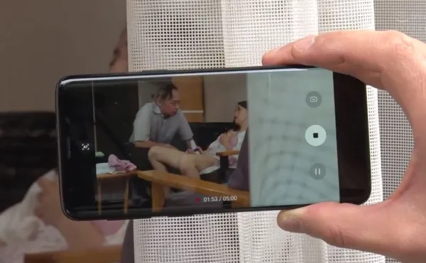 sex loạn luân anh em việt nam Con dâu gian díu với bố chồng bị gã quản lý khu phố phát hiện